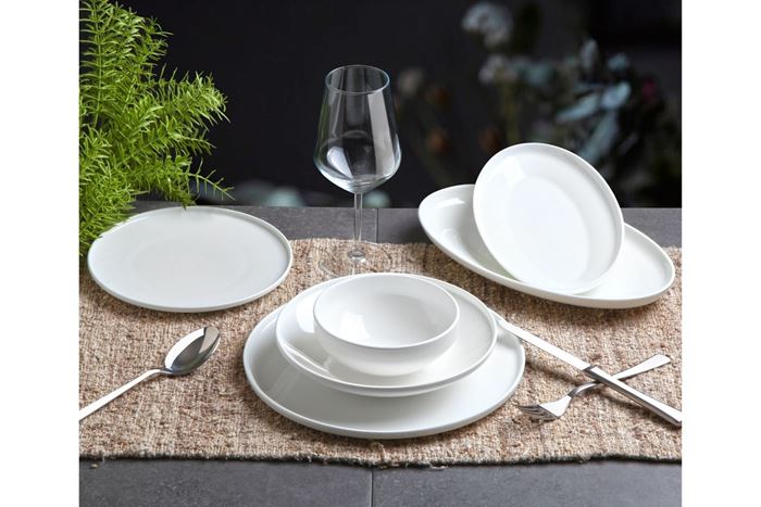 26 PARÇA SADE BONE CHINA YEMEK TAKIMI resmi