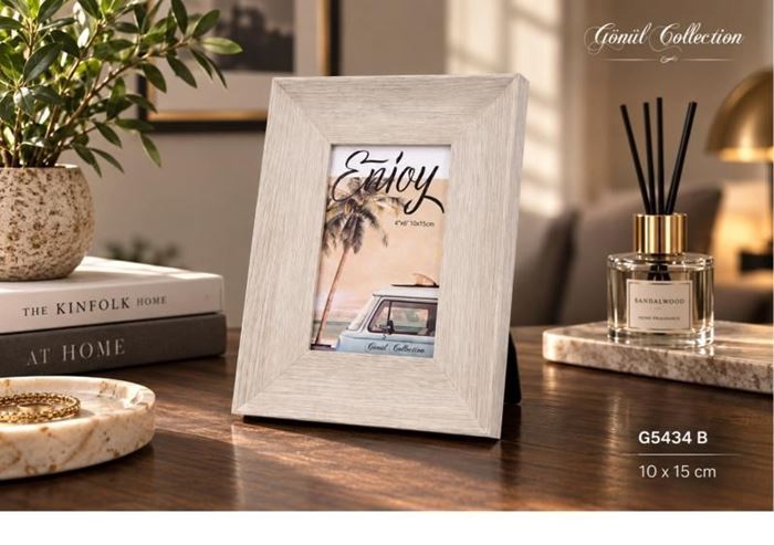 Ahşap Resim Çerçevesi Beyaz 10x15cm K:72 resmi